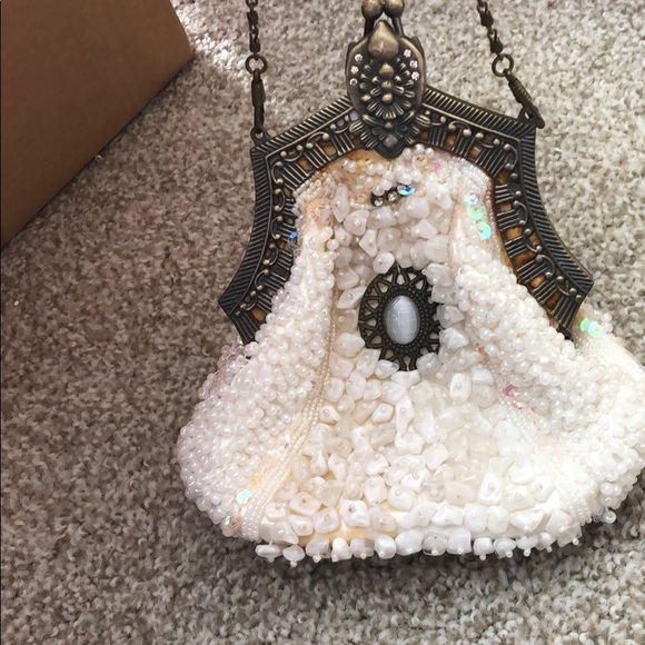 Unique fancy Purse - Picture 5 of 8